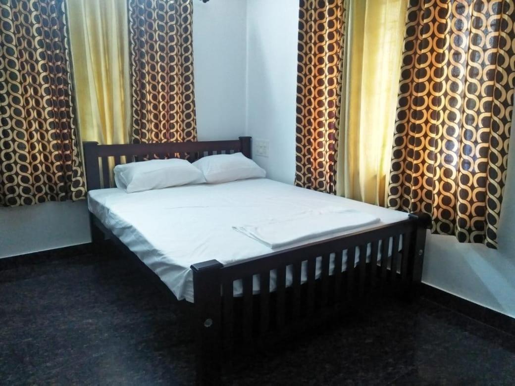 Coral Homes Kochi Quarto foto